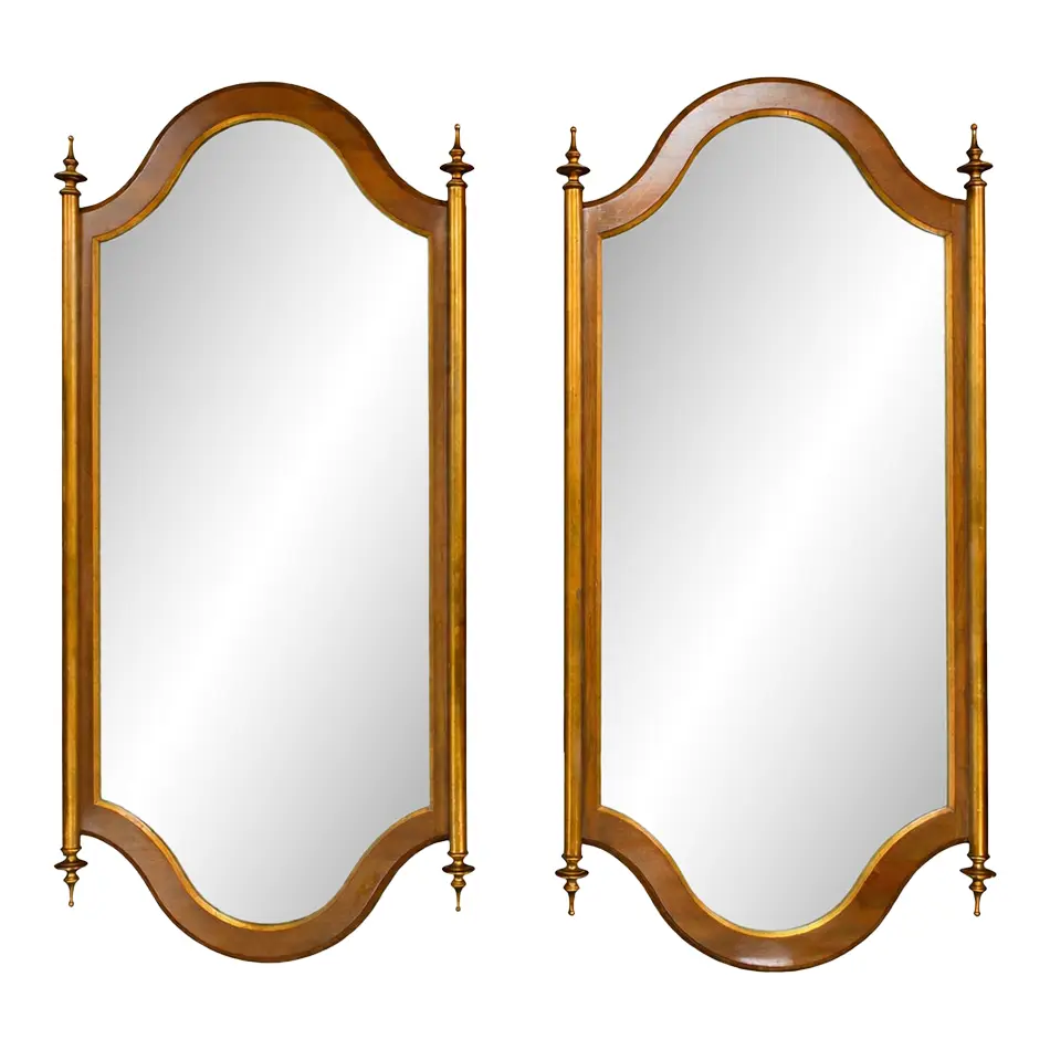 Pair of Mid 20th Century Federal (American Classical Revival) Style Wall Mirrors