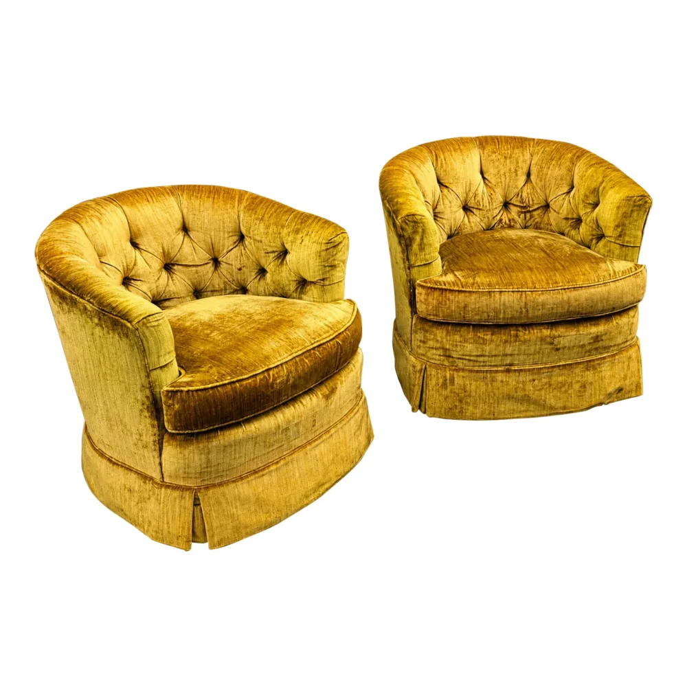 Pair of Henredon Tufted Barrel Back Swivel Lounge Chairs in Chartreuse Velvet on Casters, Circa 1970s